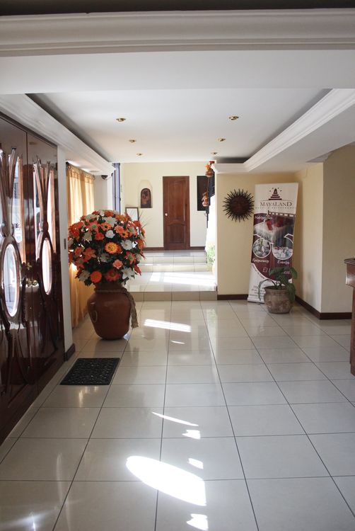 hotel y restaurante mayaland