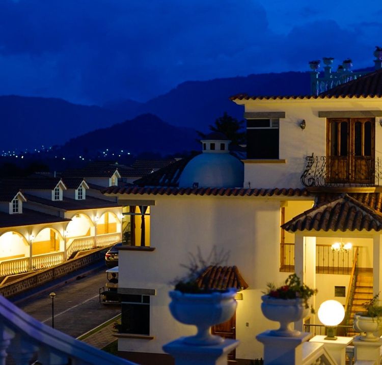 hotel loma real inn