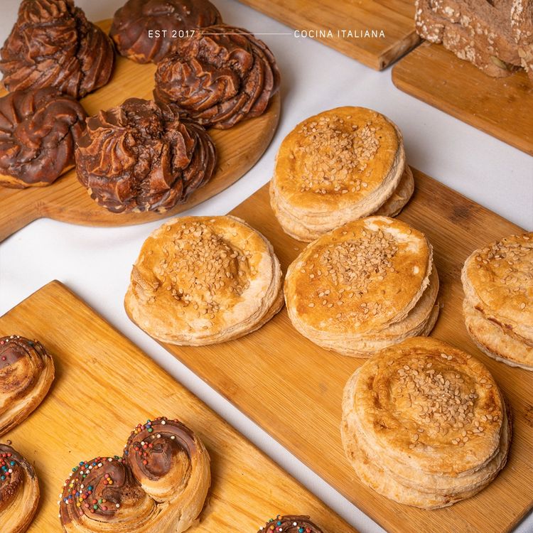 la toscana - panadería y restaurante