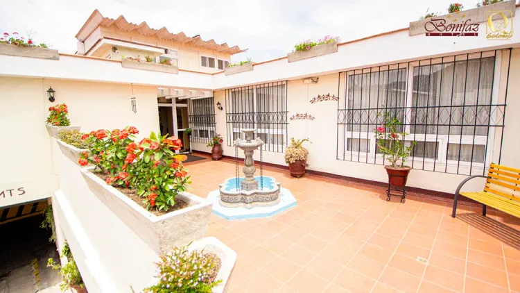 hotel bonifaz