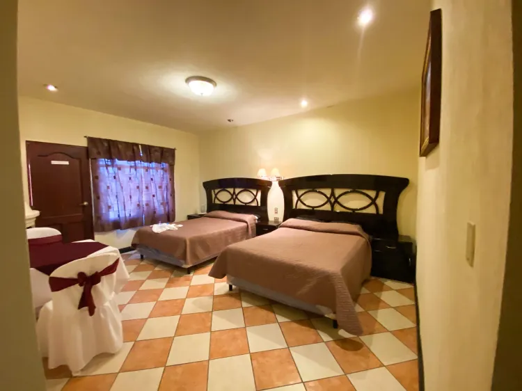 hotel loma real inn